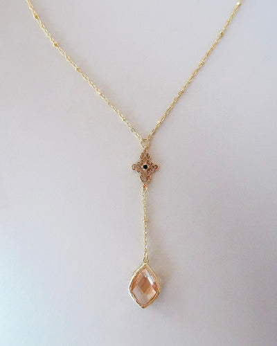 Clementine Lariat