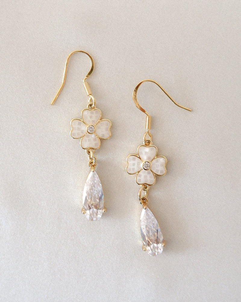 Liliane Drop Earrings