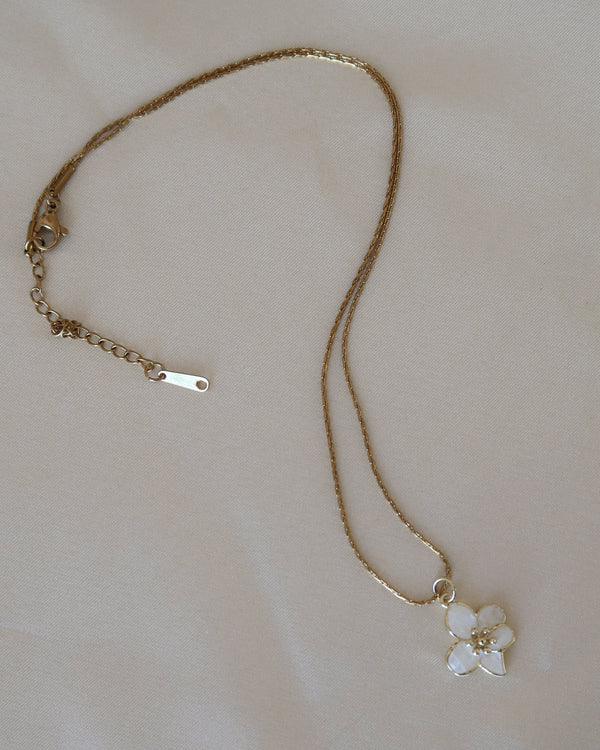 Hibiscus Kiss Necklace