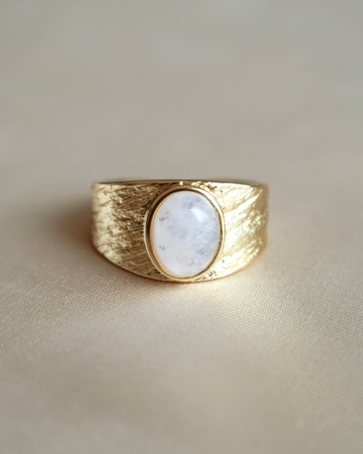 Selene Ring