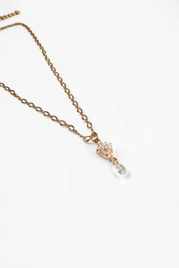 Art Deco Shell Necklace