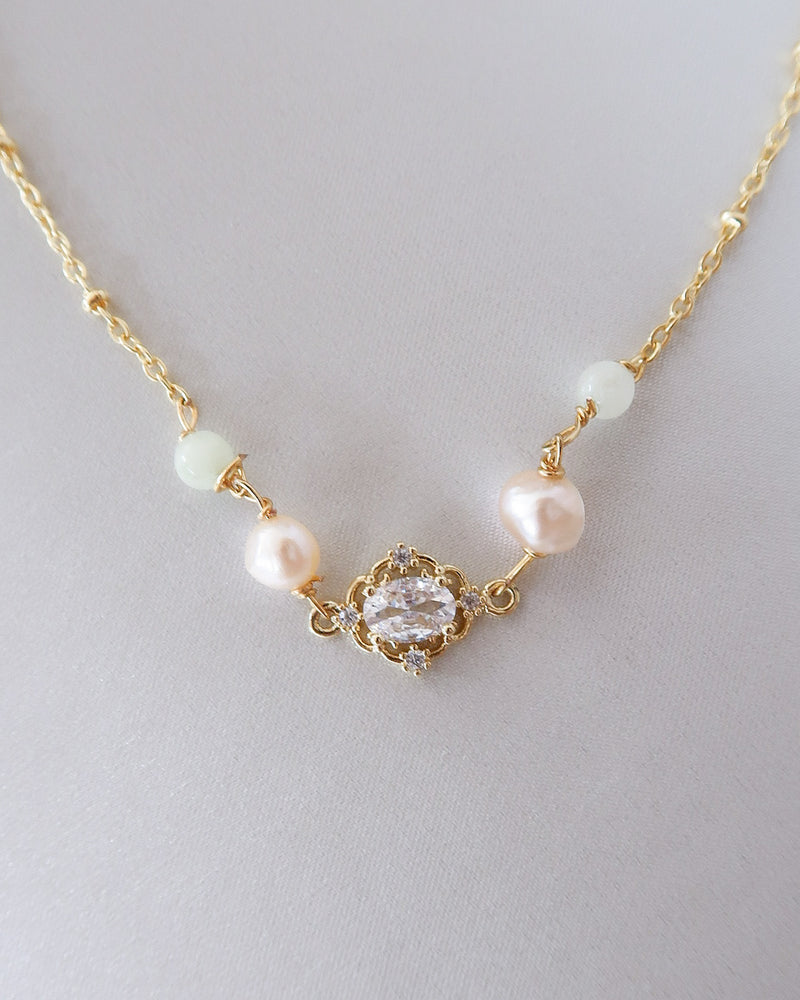 Esmeralda Choker