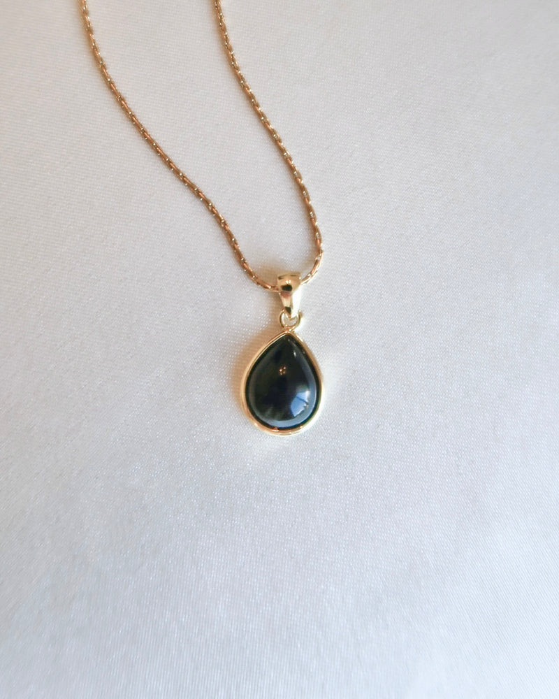 Celia Onyx Crystal Necklace